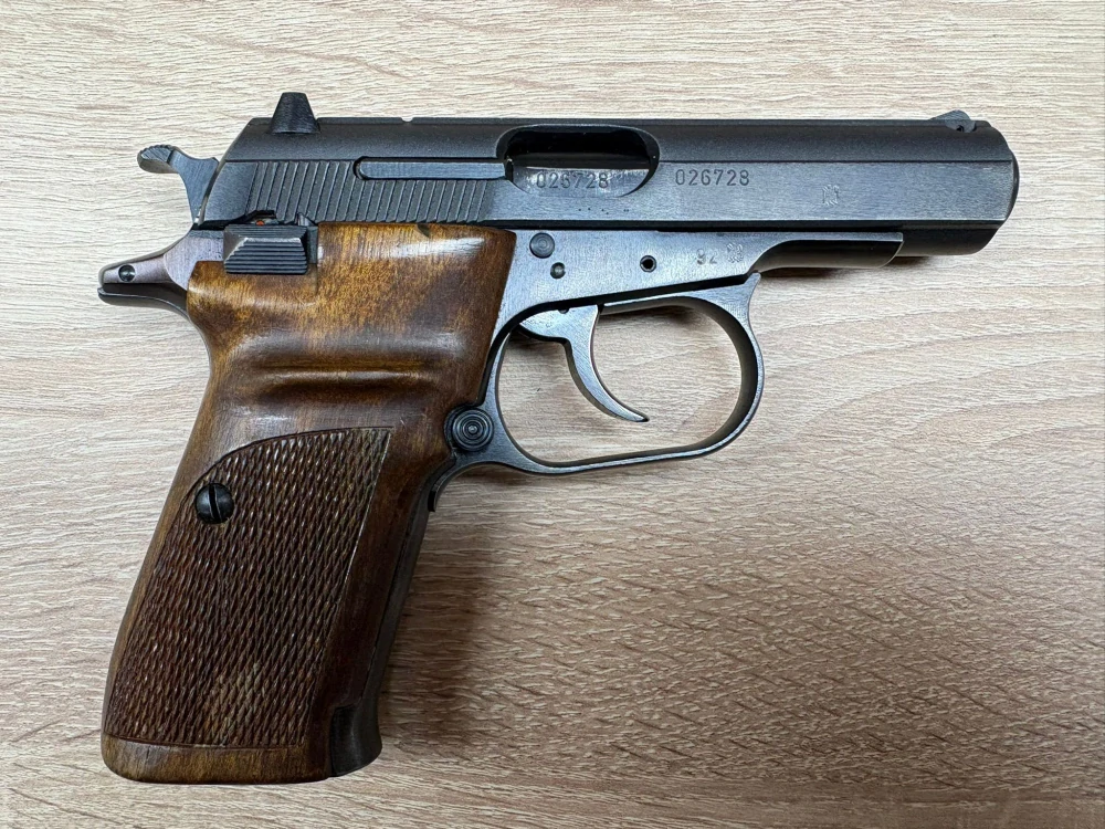 CZ 83 , 7,65 Browning