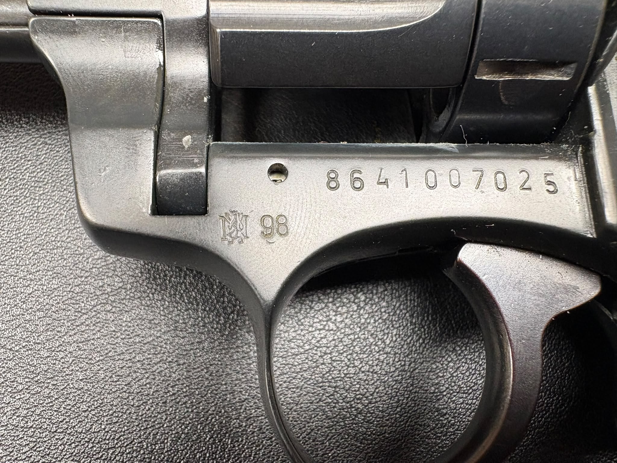 Revolver Alfa 641 v ráži 22 Flobert