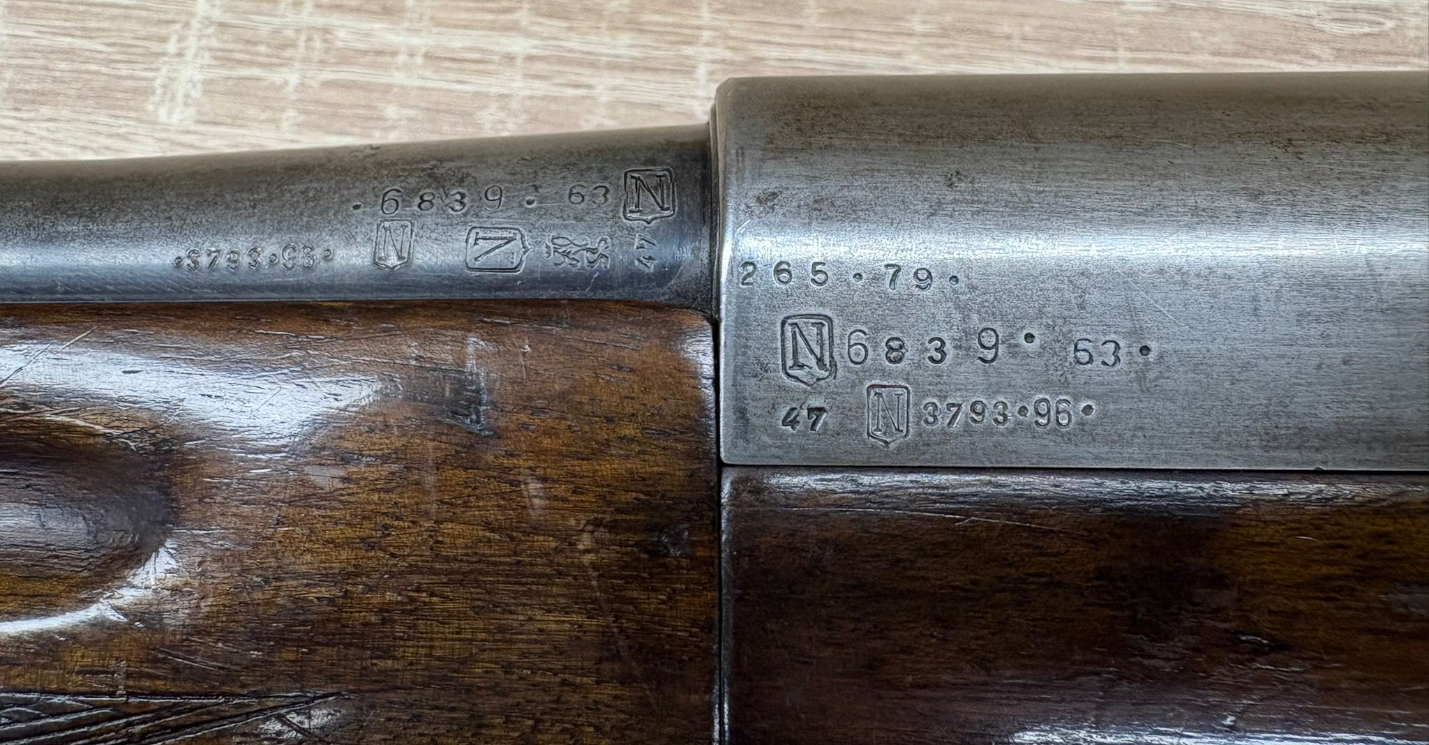 Samonabíjecí brokovnice CZ 816