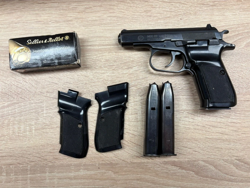 CZ 83 , 7,65 Browning + 1000 nábojů