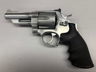 Revoler Smith & Wesson .44 Rem. Mag.